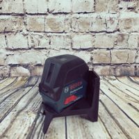 Kreuzlinienlaser selbstnivellierend