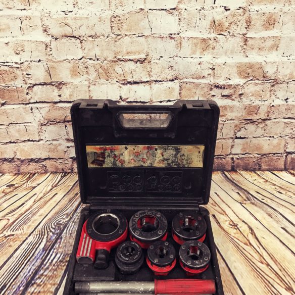 Schneidkluppen-Set / Rohrgewindeschneider