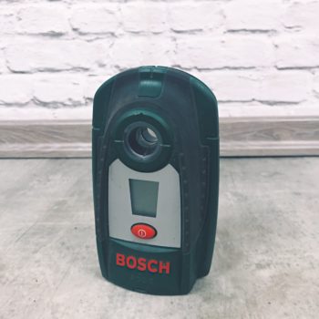 Bosch Ortungsgerät für Stromleitungen und Metall