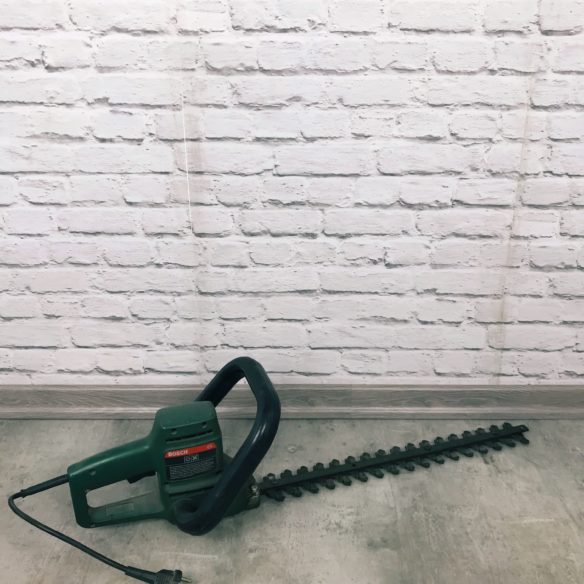 Elektro-Heckenschere / Strauchschere / Gartenschere